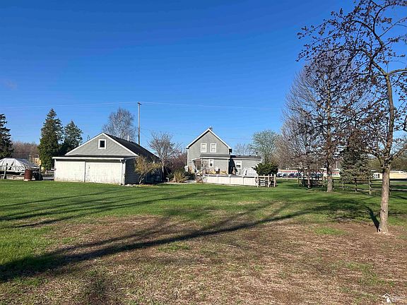 5th image of 8256 Jackman Rd