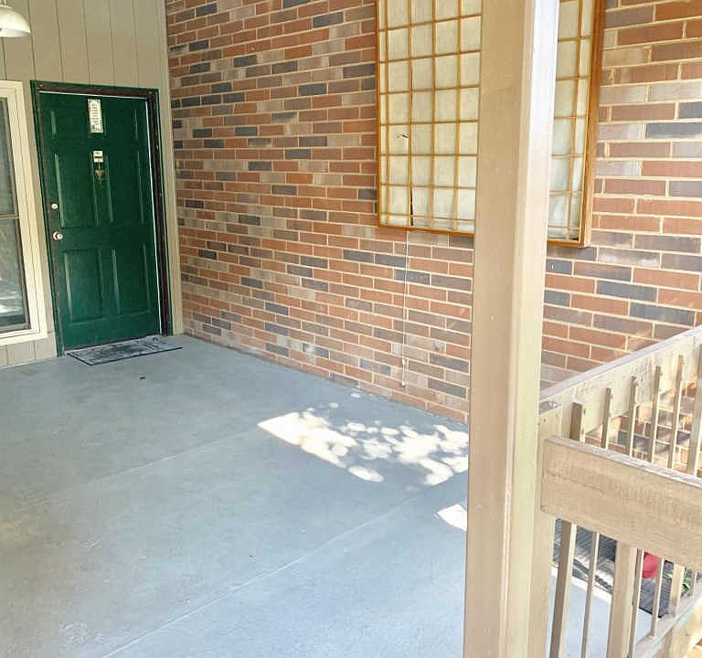 2nd image of 168 Berlin Dr