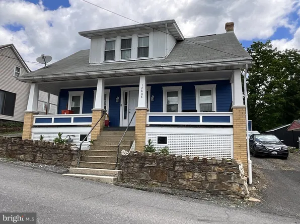 12808 New Row Rd NW, Mount Savage, MD 21545