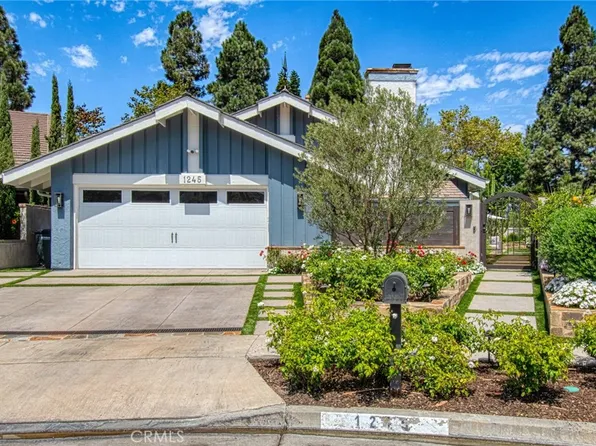 1245 Blue Gum Ln, Newport Beach, CA 92660