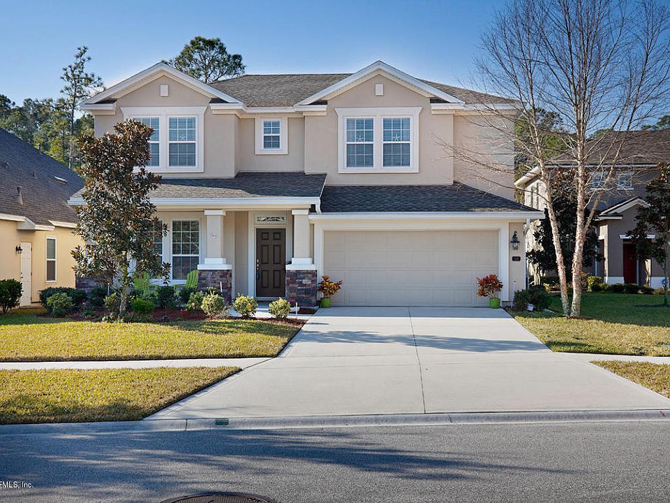 1st image of 32 Captiva Dr