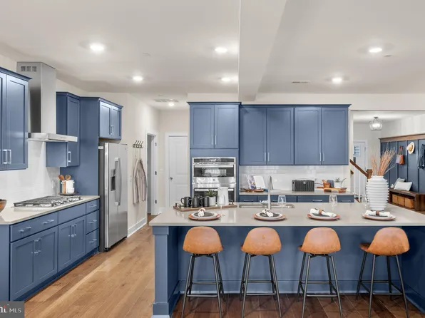 89 Ladbroke Dr, Exton, PA 19341