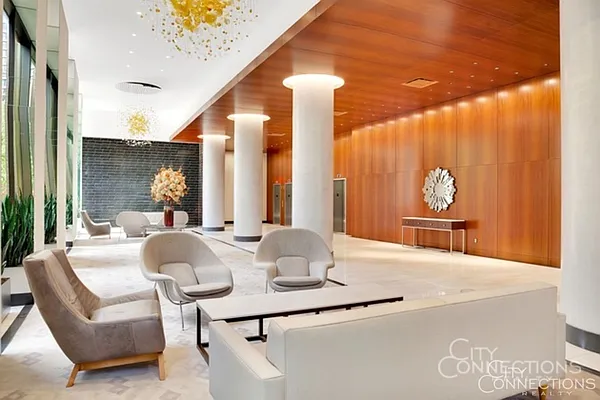 Rented by City Connections Realty | media 4