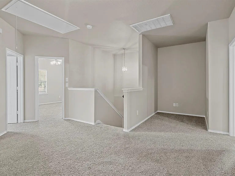 5417 Beacon Ln — Photo 4