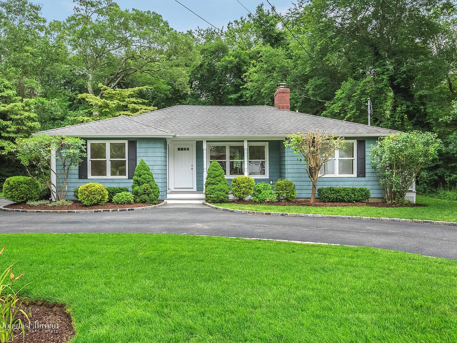 135 Vanderbilt Blvd, Oakdale, NY 11769 Zillow