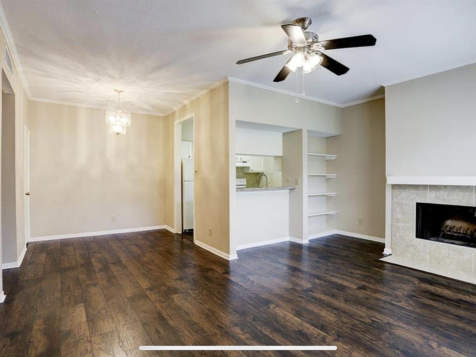 1st image of 720 Bering Dr #720K