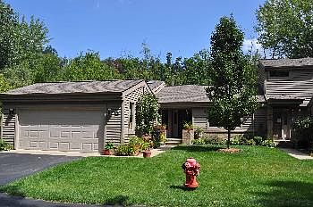 1st image of 525 Woodgrove Dr
