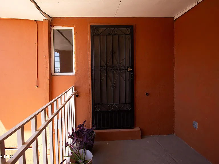 3510 Porter Ave #1 — Photo 21