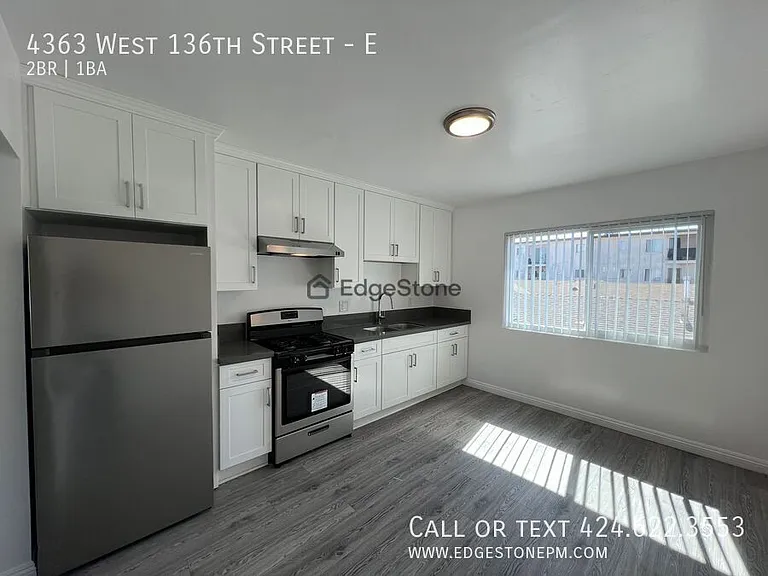 4363 W 136th St #E — Photo 3