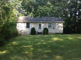 5 Crestwood Dr, Biddeford, ME 04005