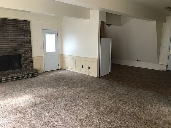 105B Myra-LIving Room and Dining Room