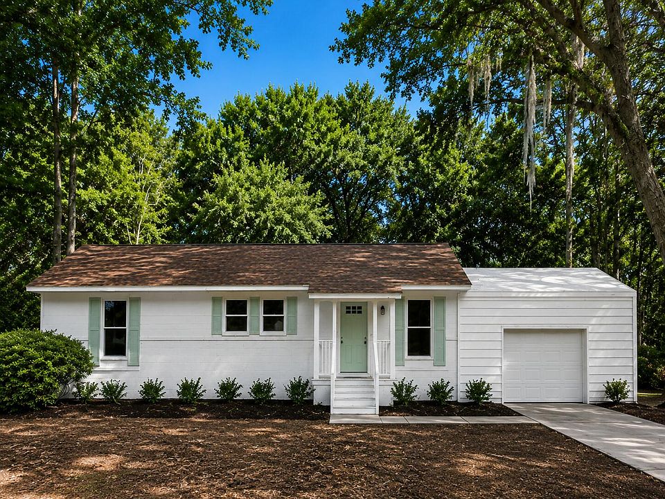 1st image of 709 Dolph Ln