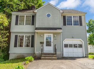 577 Congress Ave, Waterbury, CT 06708