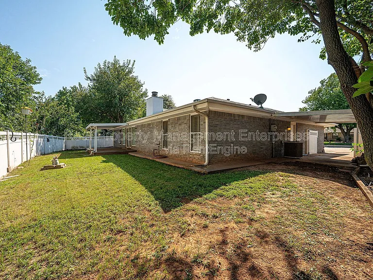 7016 Stonycreek Dr — Photo 29
