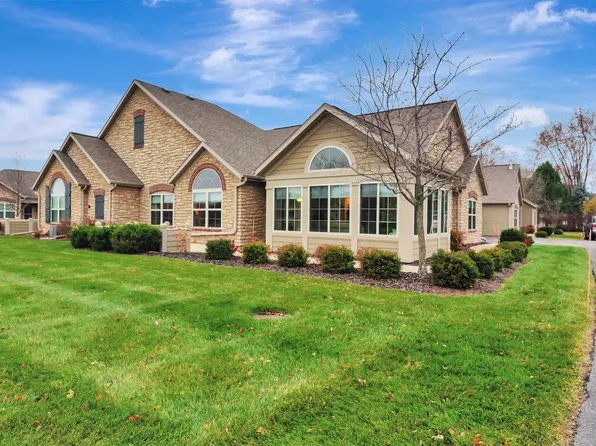 2107 E Milestone Dr, Appleton, WI 54913