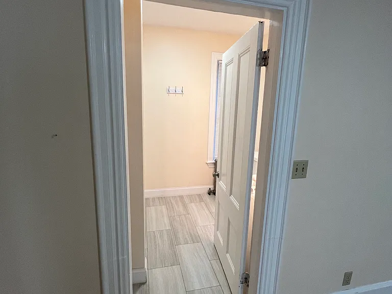 43 Chandler Ave #1 — Photo 7