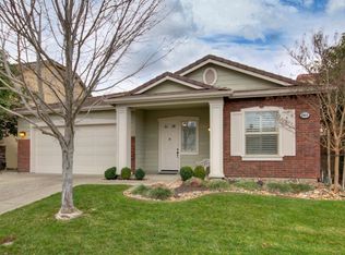 9004 Virginia Fife Way, Elk Grove, CA 95624