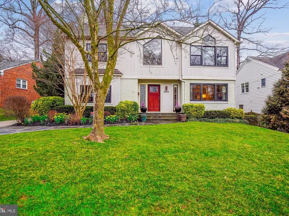 5905 Madawaska Rd, Bethesda, MD 20816