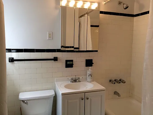 Sold by Gala West Realty LTD | media 15