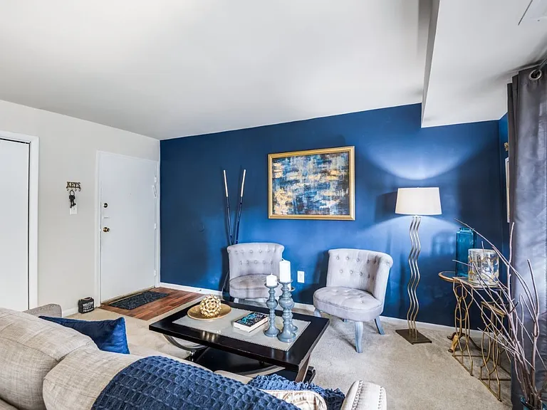 Willow Lake Apartment Homes — Photo 6