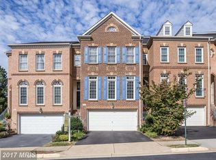 12456 Rose Path Cir, Fairfax, VA 22033