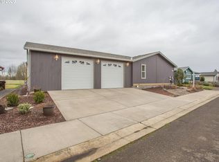 1337 Boardwalk Ave, Molalla, OR 97038