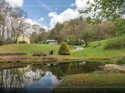 327 Lakeside Circle Drive, Glenville, NC, 28736