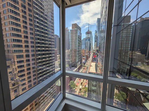 350 West 42nd Street image 1 of 6