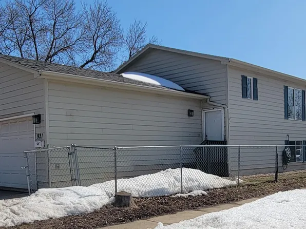921 W 5th St, Sioux Falls, SD 57104