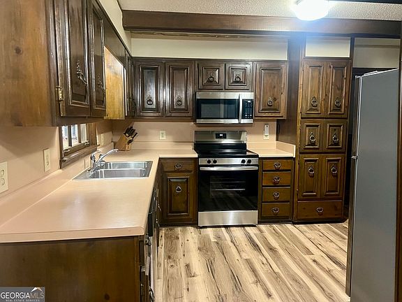 5th image of 486 Sweetwater Bnd