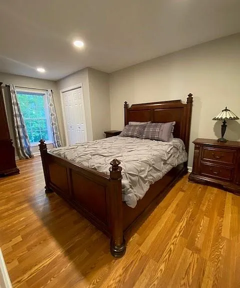 Starlight Dr — Photo 8