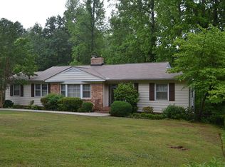 122 Dellwood Dr, Greenville, SC 29609