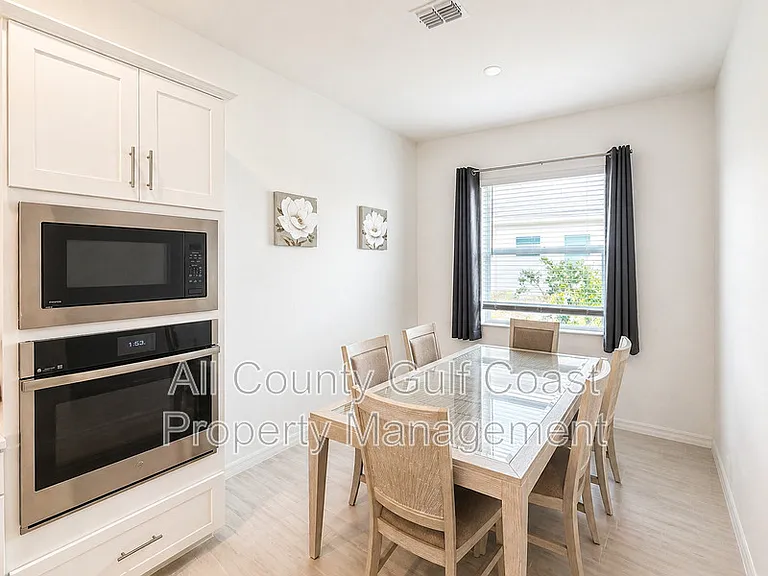 5628 Lightning Whelk Ln — Photo 6