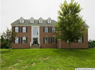 11 Rutledge Rd, Marlboro, NJ 07746