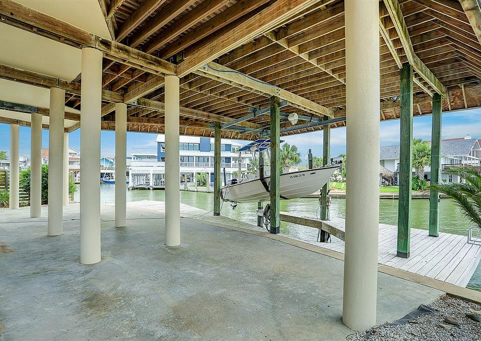 106 Bora Bora Dr Galveston, TX, 77554 Apartments for Rent Zillow