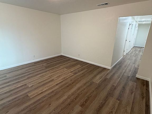 5th image of 445 W San Gabriel Ave