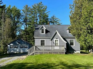 1061 Williams St, Oneida, NY 13421