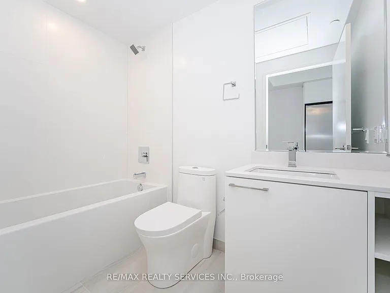 Malta Ave — Photo 21