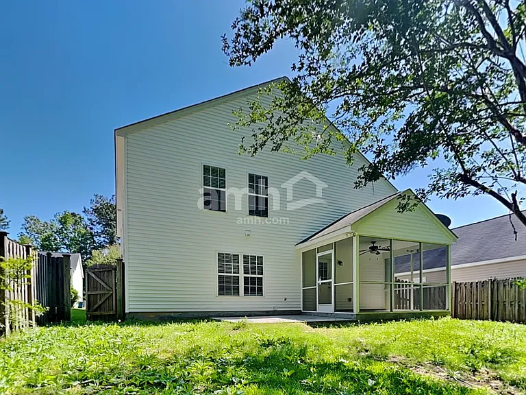 126 Avalon Rd — Photo 25