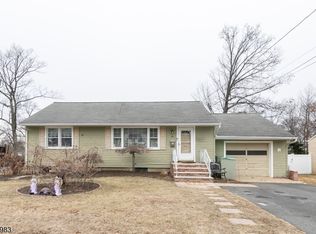 86 Wiltop Rd, Netcong, NJ 07857