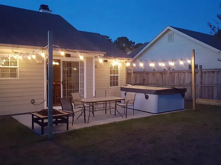 305 Hixon Pl — Photo 9