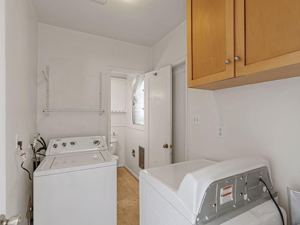 1st image of 12110 Cantura St