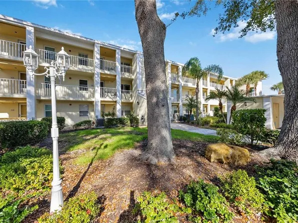 433 Cerromar Ln Unit 440, Venice, FL 34293