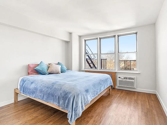 5th image of 415 Argyle Rd APT 6E