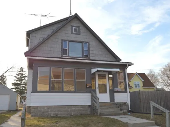 1412 S 12th St, Sheboygan, WI 53081