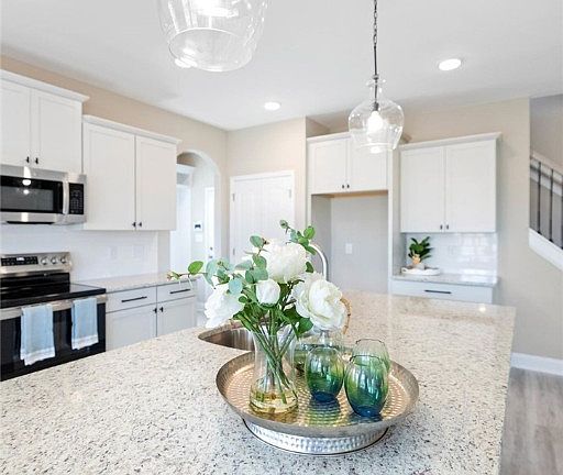 4th image of 135 Meadow Sage St Lot 118