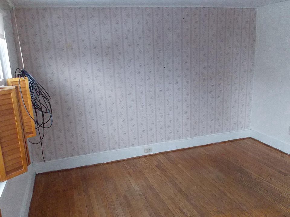 Bedroom #1