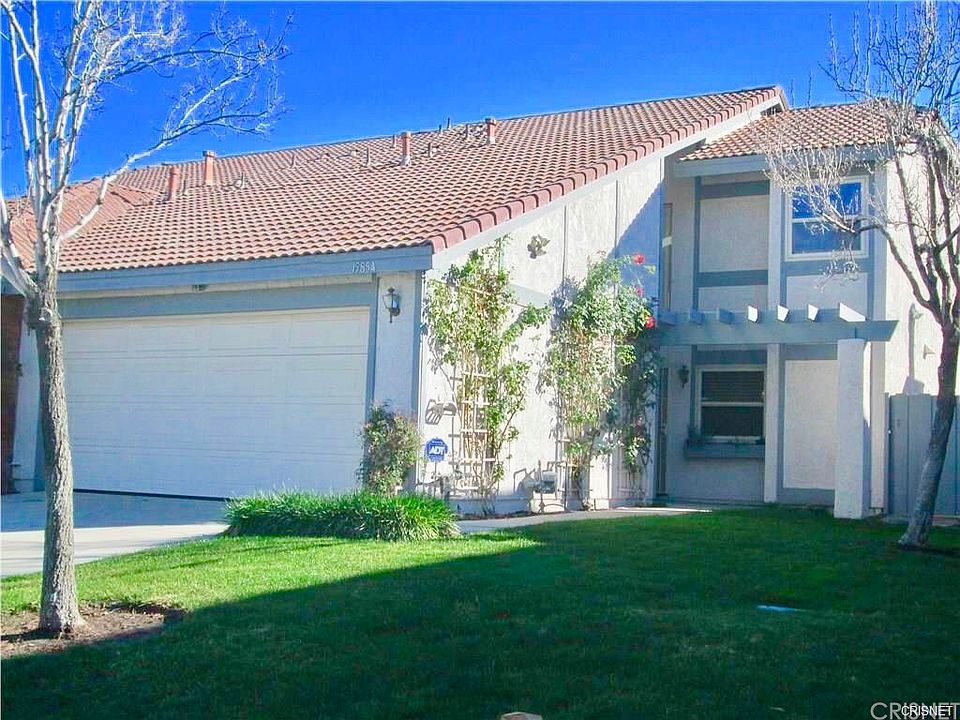 1st image of 15854 Rosehaven Ln