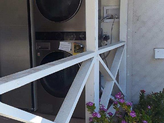 5th image of 7417 Sunnybrae Ave