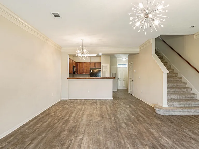 1602 Baldwin Rowe Cir #1602 — Photo 11